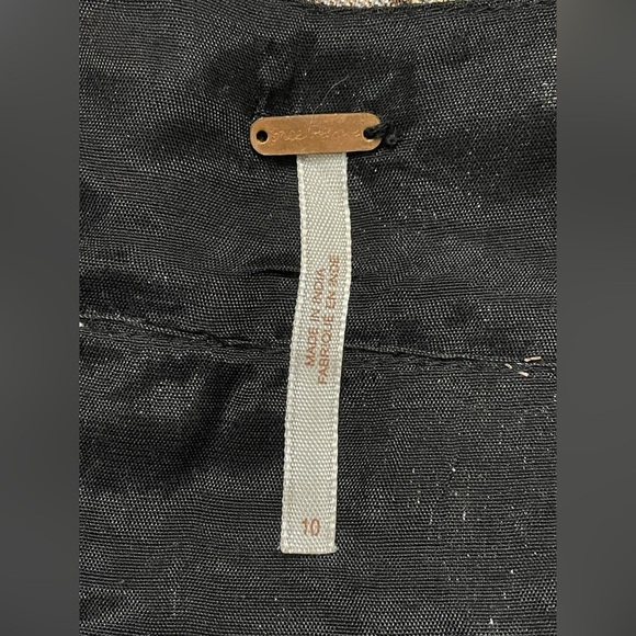Free People 🖤 Jacquard Sleeveless Mini Dress Black Tan Metallic Studs Womens 10 - Picture 12 of 13